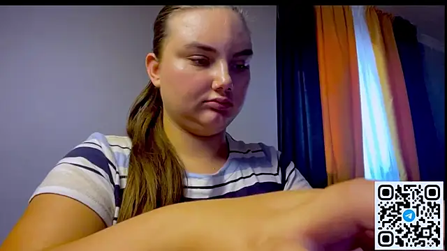 Dreamyblushfairy's Live XXX Chat