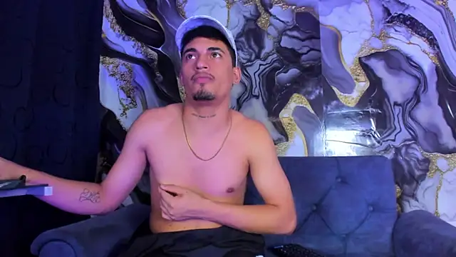 Ares_DAMM Live XXX Chat