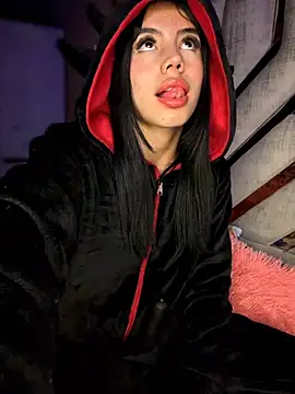 Czat XXX na żywo – Laura-Khalifa
