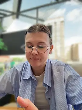 RinaCat live XXX chat