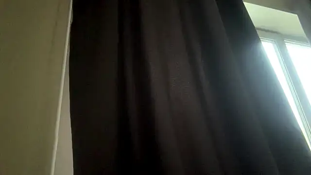 AquilineOrites' Live XXX Chat