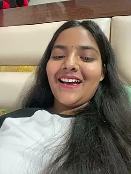 Arshu_143 – Naživo XXX chat