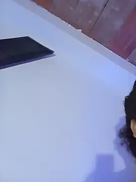 Chatroom XXX en direct de miasimsfu