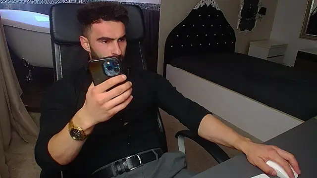 MicahLane লাইভ XXX চ্যাট