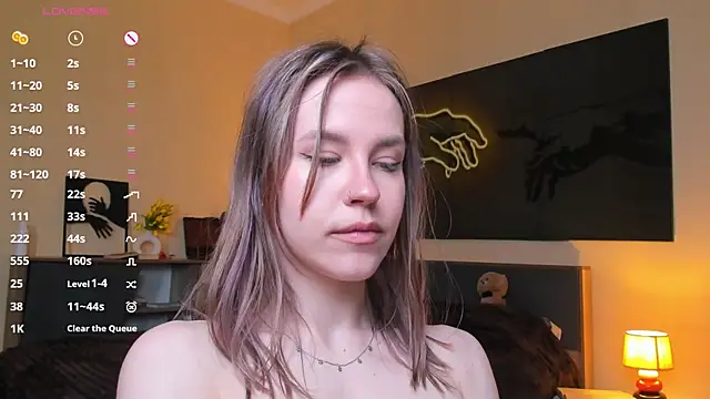 MaliaBourraine's Live XXX Chat