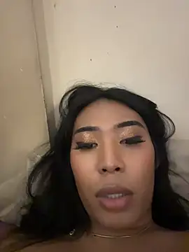 Živý XXX chat hugecock_tamira