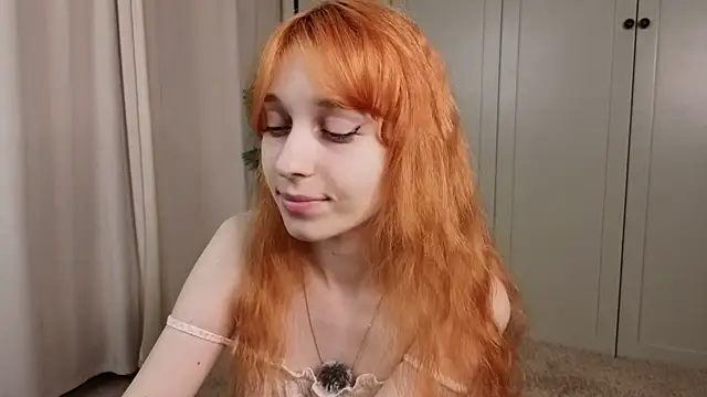 tgirlfoxy Adlı Modelin Canlı XXX Sohbeti