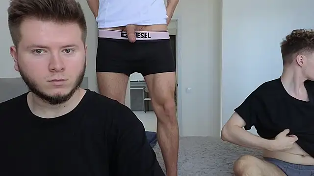 Webkamerová show boys_sobolisha