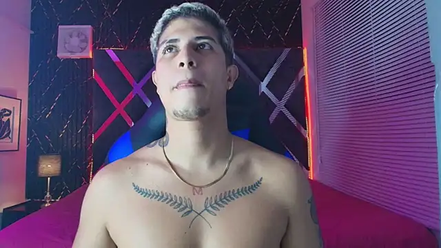 Živý XXX chat dominic_connor