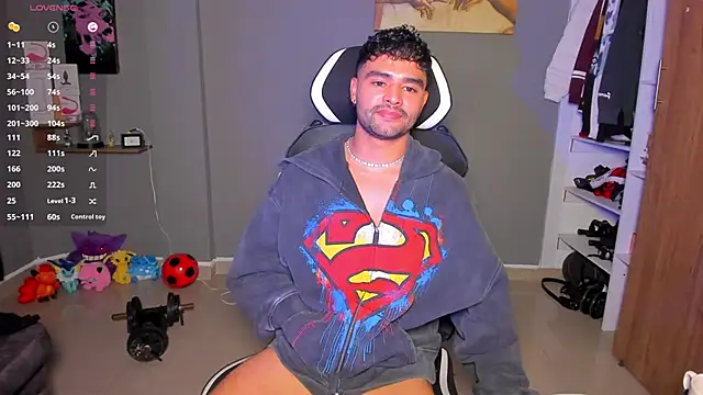 JordanRossie 现场XXX聊天