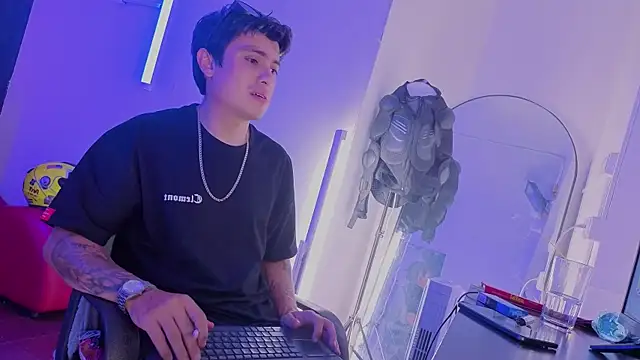 Онлайн чат XXX angel_still_