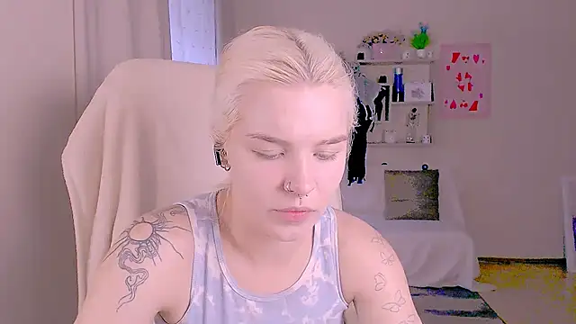 Hot_Blonda's Live XXX Chat