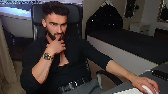MicahLane's Live XXX Chat