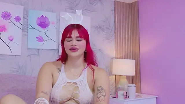 CherryTayloor Adlı Modelin Canlı XXX Sohbeti