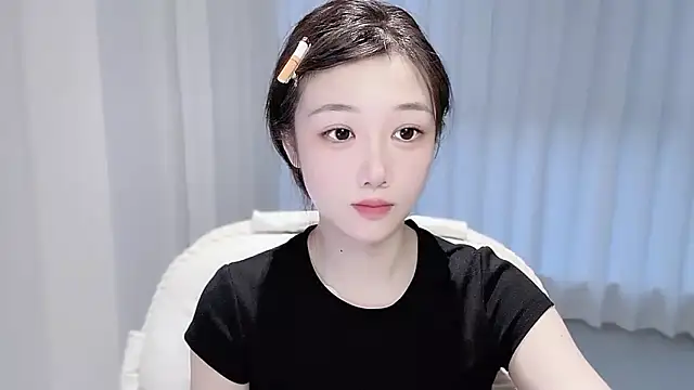 XXX chat uživo modela Ccc7-