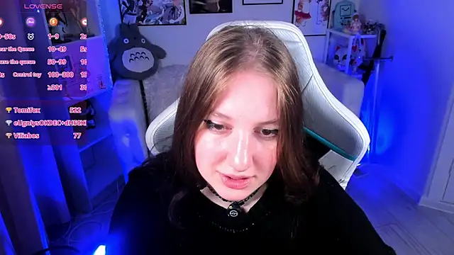 Elisabeth_Binder – Naživo XXX chat