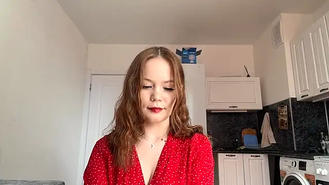 Chat +18 de LauranAngelbeck ao vivo