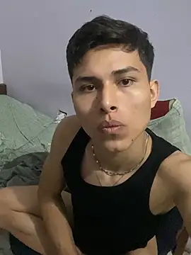 Antoni150906 Obrolan Langsung XXX