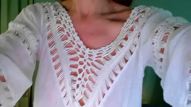 LeticiaRomano live XXX chat