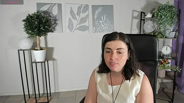 Онлайн чат XXX MartaEdams