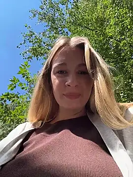 Živý XXX chat SashaCatt