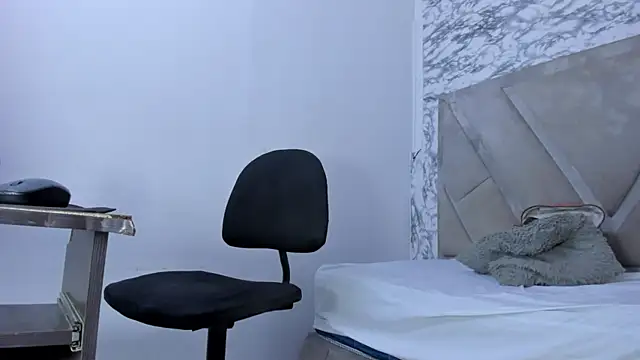 Antonella_miaのライブXXXチャット