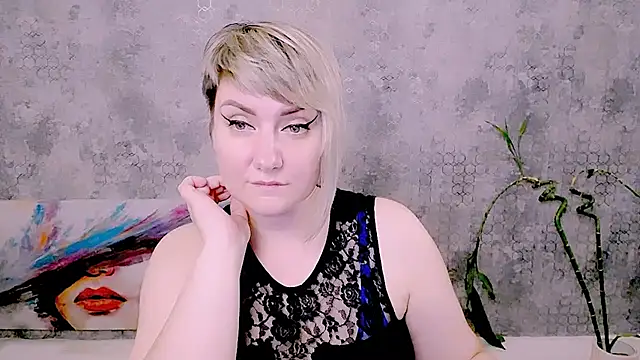 Djullia Chat XXX live
