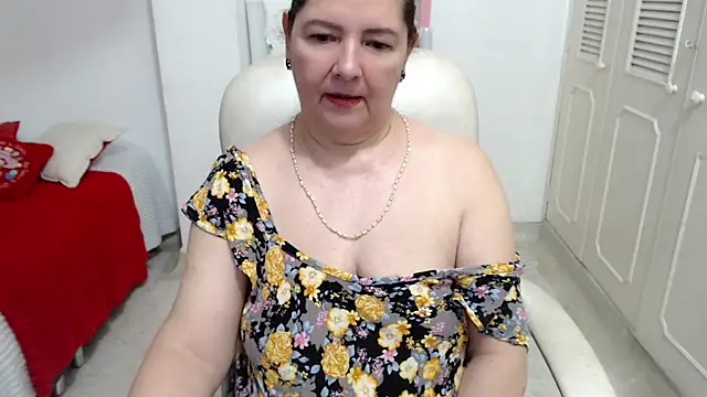 Chat +18 de leonela_69 ao vivo