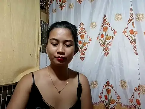 Czat XXX na żywo – sweet_celine16
