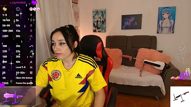 Chat +18 de yeliana_sexxy ao vivo