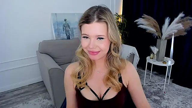FollowLovee Live XXX-Chat