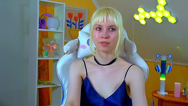 Chat +18 de HannahHollis ao vivo