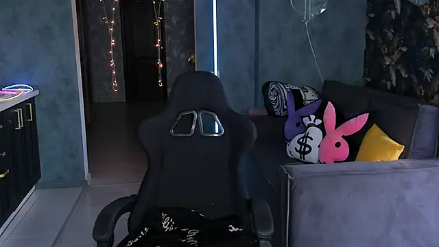 Blckmirrorr Chat XXX in diretta