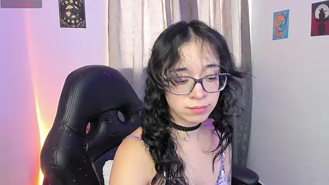 indra_camn Live XXX chat