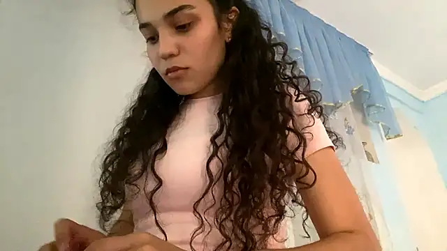 RitaPerry Chat XXX live