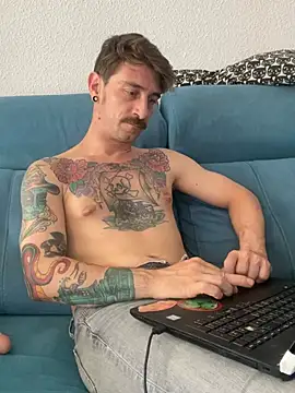 _Lordjizz's Live XXX Chat