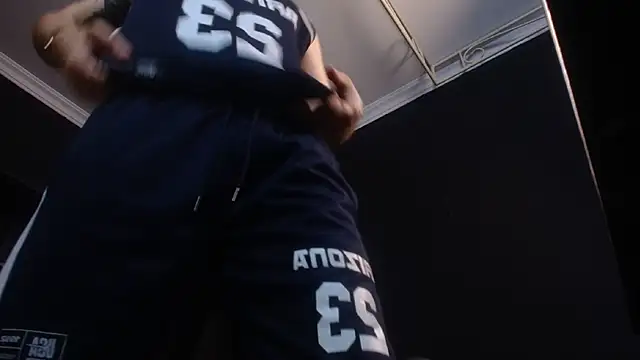 FelixStarkk 即時 XXX 聊天