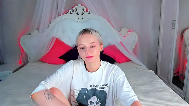 XXX chat uživo modela AlessaKiss