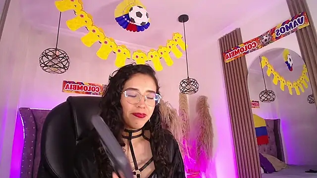 Amara_Davis1's Live XXX Chat