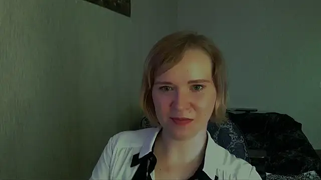 Chat +18 de Ketrincold ao vivo