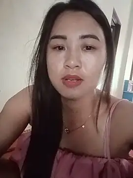 Pivi12's Live XXX Chat