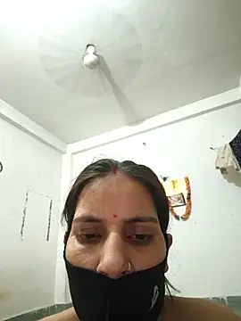 XXX chat uživo modela Neha-ji