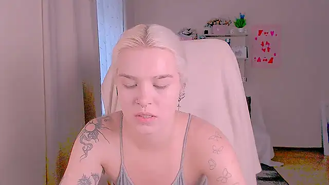 Chat XXX en directo de Hot_Blonda