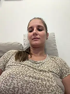 Chat +18 de jennifer11772 ao vivo