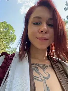RosieSecret Adlı Modelin Canlı XXX Sohbeti