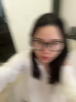 yaoyao_ella Adlı Modelin Canlı XXX Sohbeti