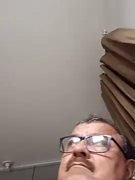 Chat XXX ao vivo de Misterymem63