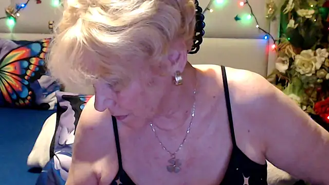 HappyWomanOn Chat XXX in diretta