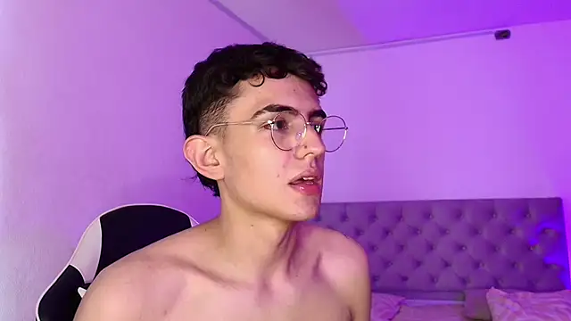 Eithan__wolf Live XXX Chat