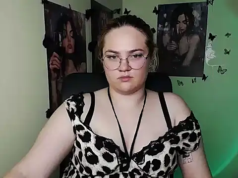 RinaRiii Live XXX-Chat